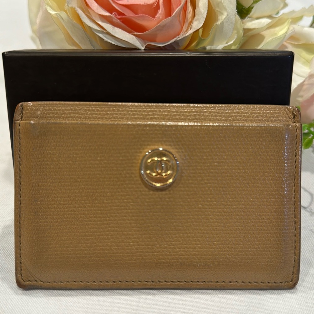 Authentic CHANEL card wallet